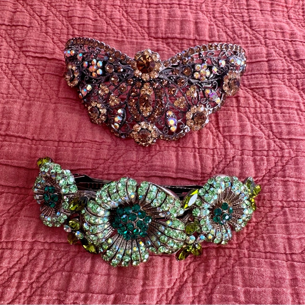 Vintage-Inspired Green and Brown Hair Clips